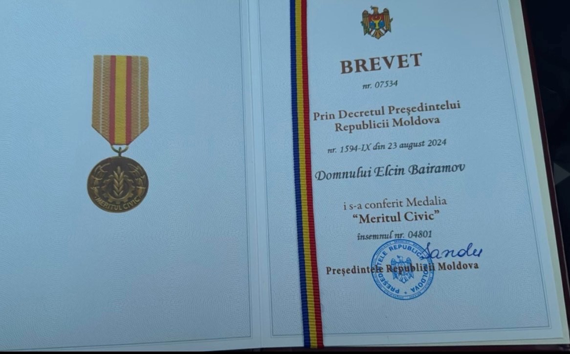 Moldova Prezidenti soydaşımızı medal ilə təltif edib - FOTOLAR